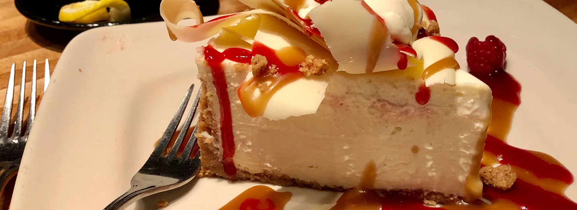 THE WORLD’S BEST CHEESECAKE